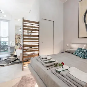 Falcone, 5 - Downtown Apartment Milan