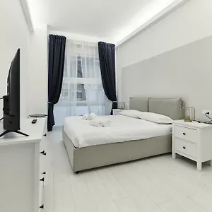 Duomo View - 2 Min From Duomo Amazing Location Apartment Milan